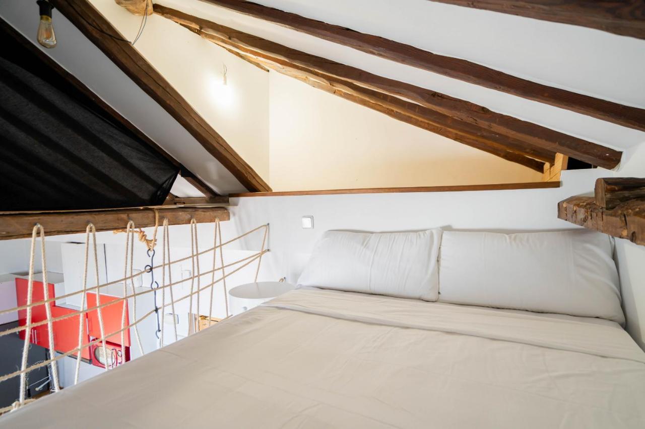 Apartamento Reformado En El Centro Con Dos Habitaciones Alquiler Temporal Madrid Exterior foto
